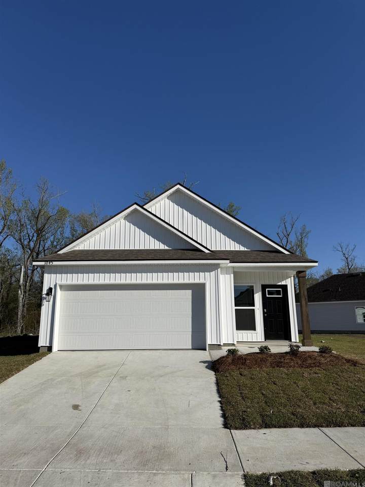 1045 Renova Drive - Photo 1