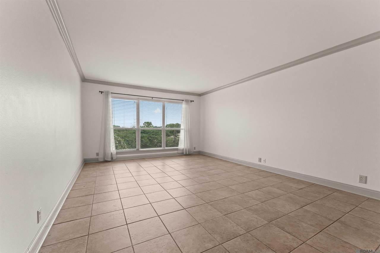 2045 3rd St - Photo 1