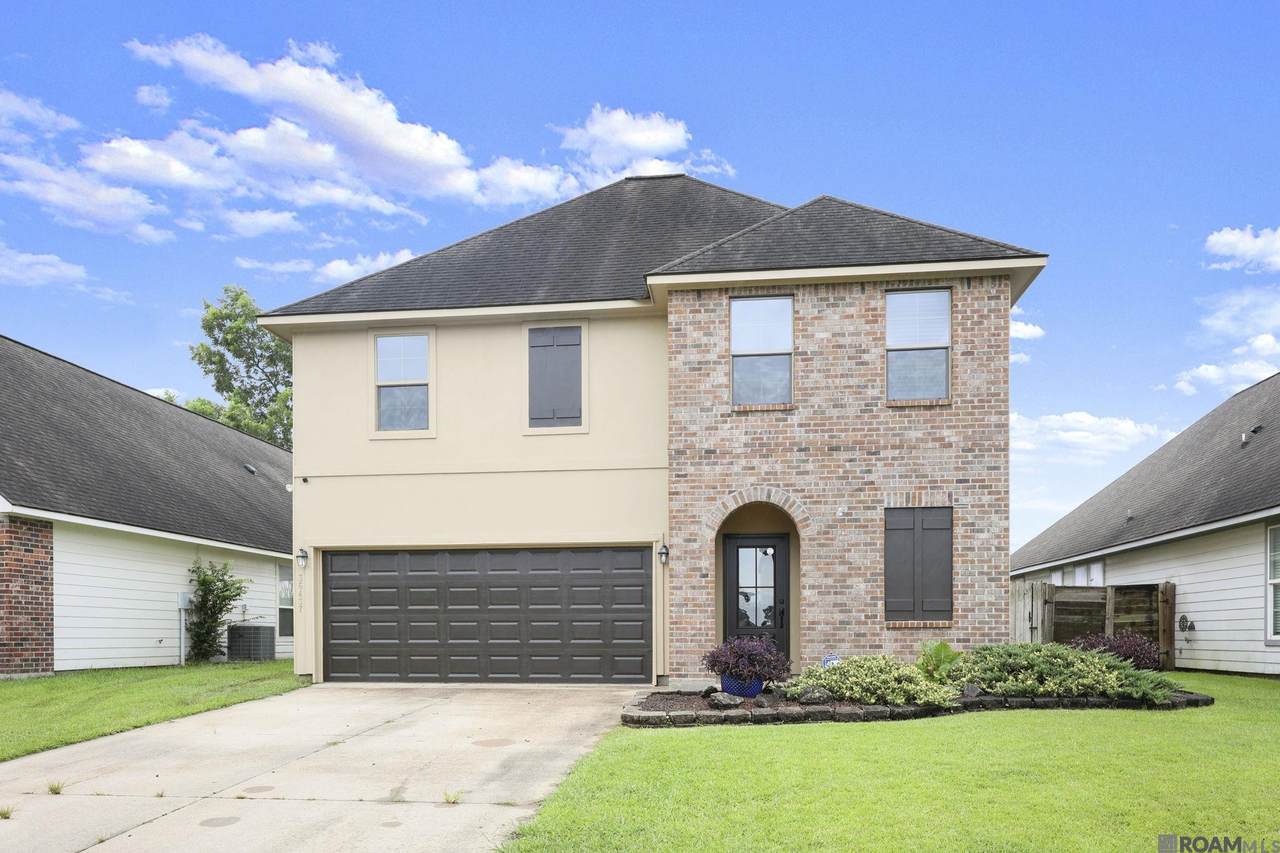 36437 Dutchtown Gardens Ave - Photo 1