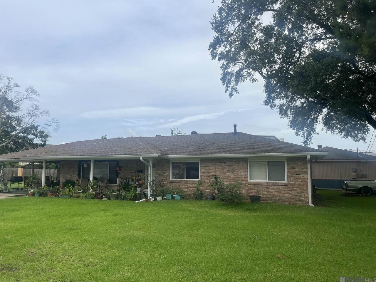 612-614 Alexander - Photo 1