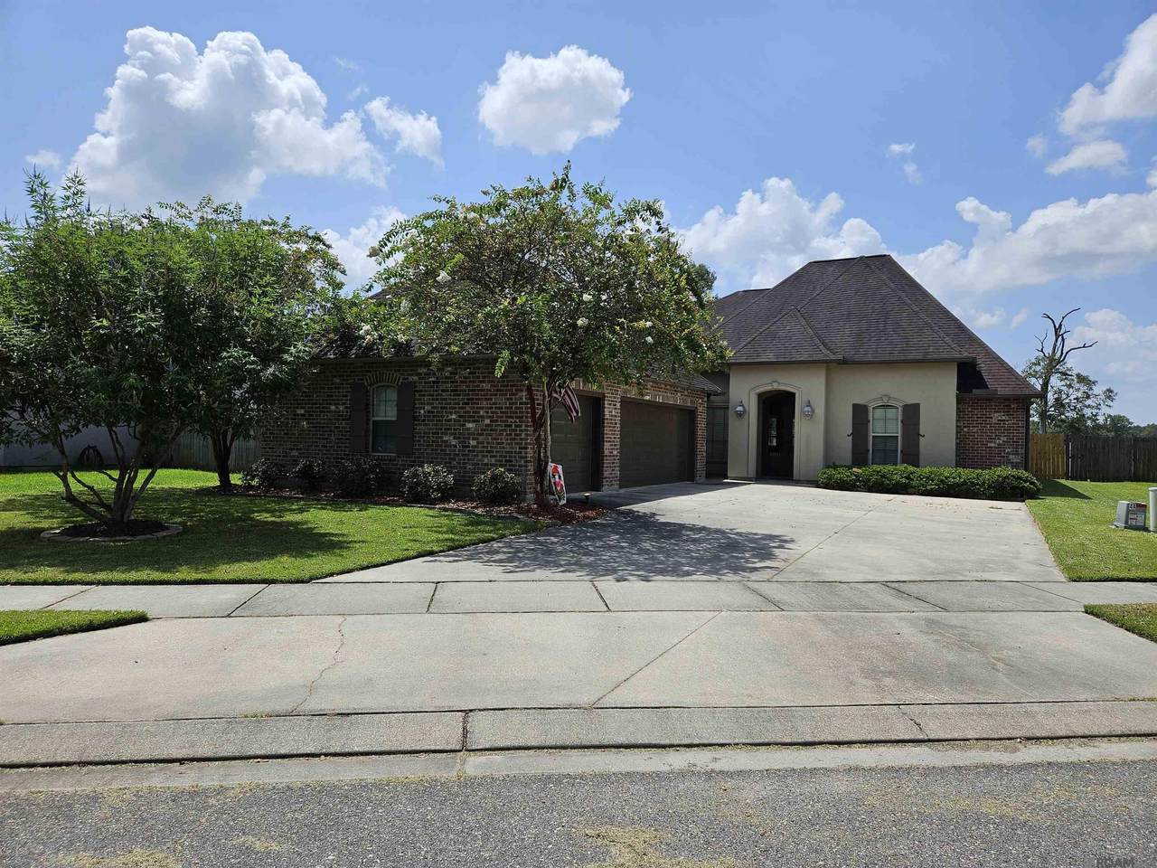 https://bt-photos.global.ssl.fastly.net/batonrouge/1280_boomver_1_2026013236-2.jpg