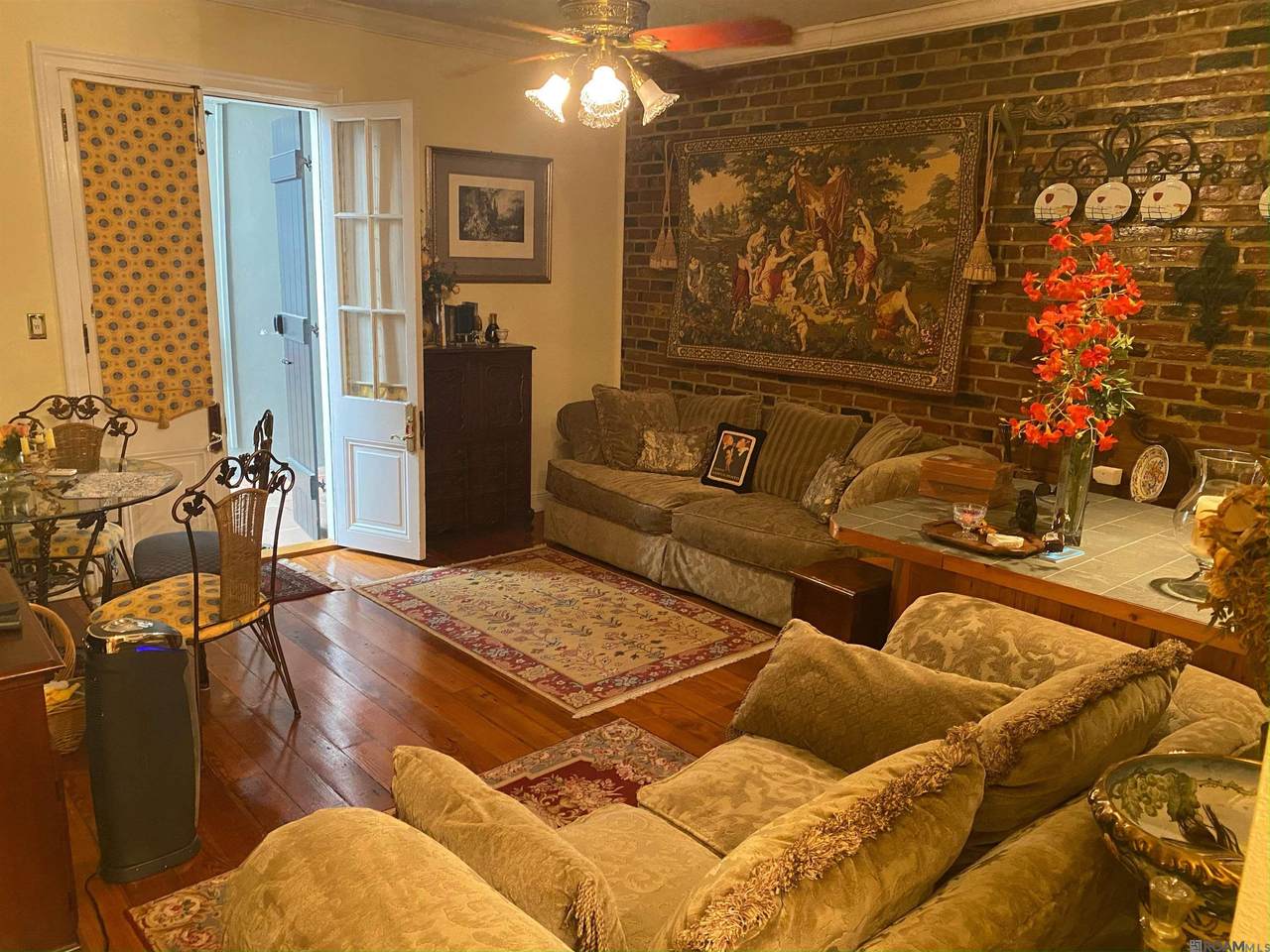 https://bt-photos.global.ssl.fastly.net/batonrouge/1280_boomver_2_2026013473-2.jpg