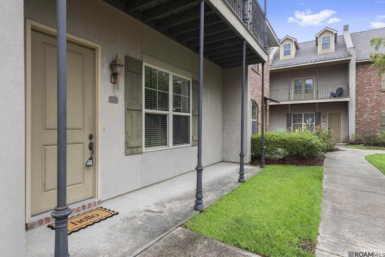 4637 Burbank Dr - Photo 1