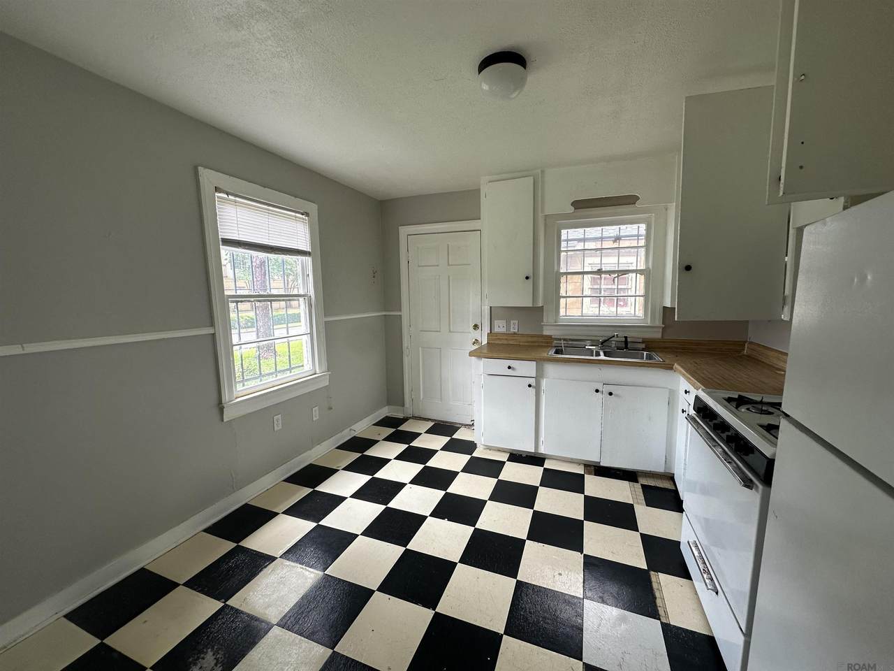 3330 Wyoming St - Photo 1