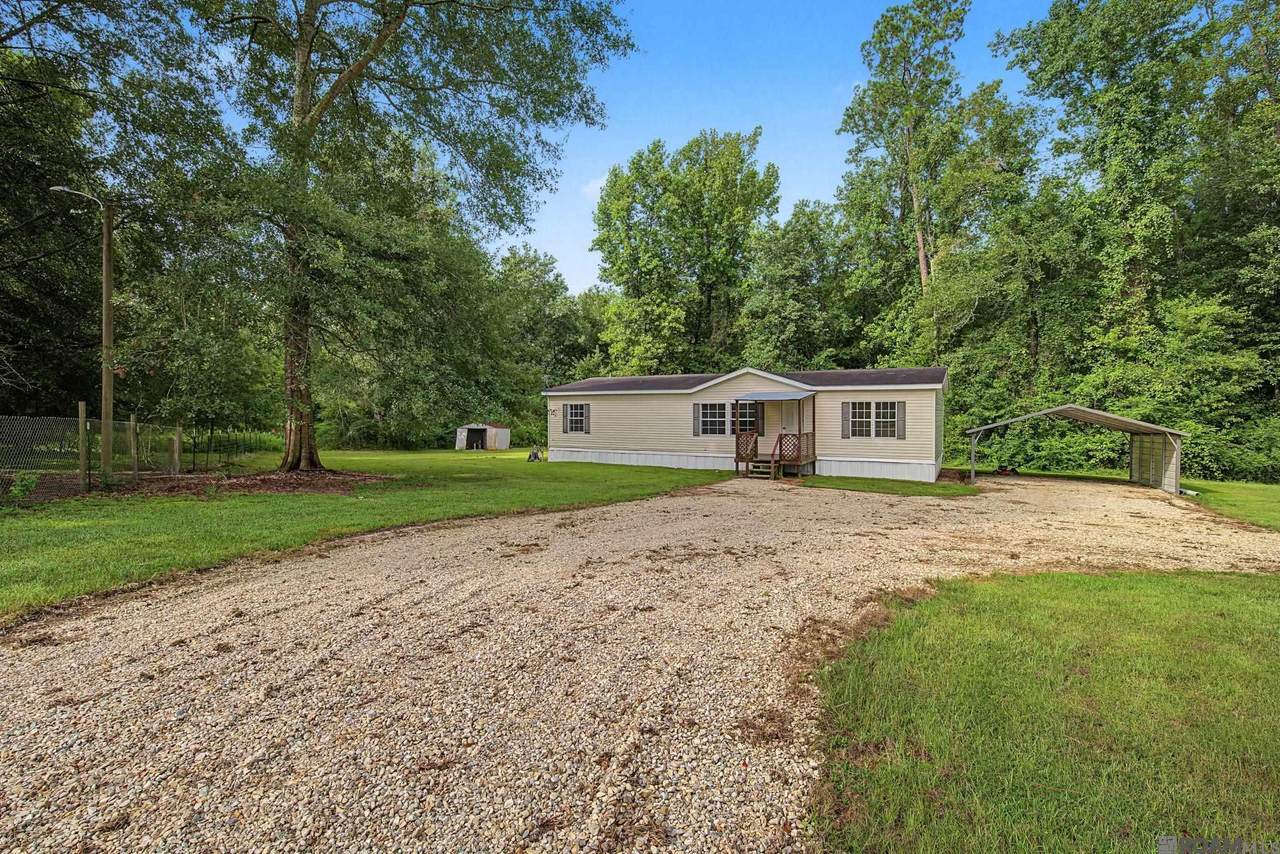 21761 Highway 40 - Photo 1