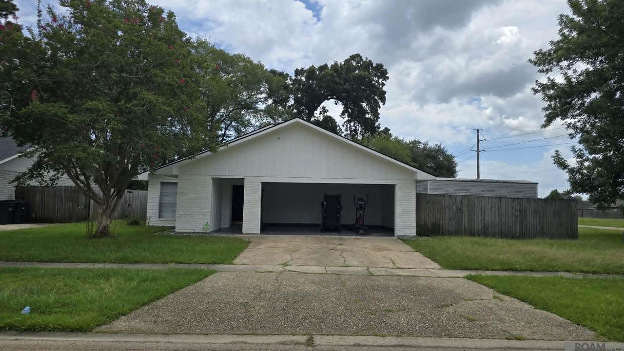 15110 Jester Ave - Photo 1