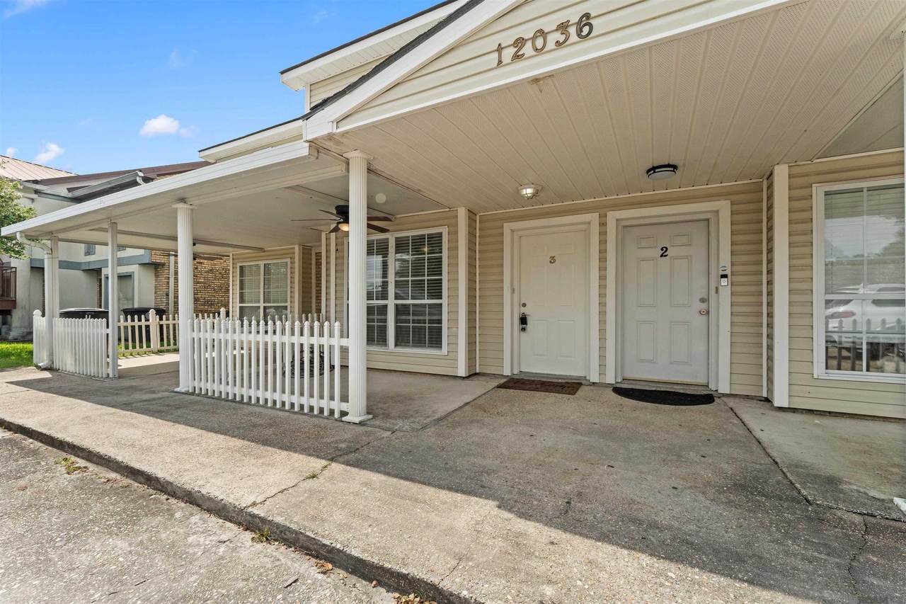 12036 Coursey Boulevard - Photo 1