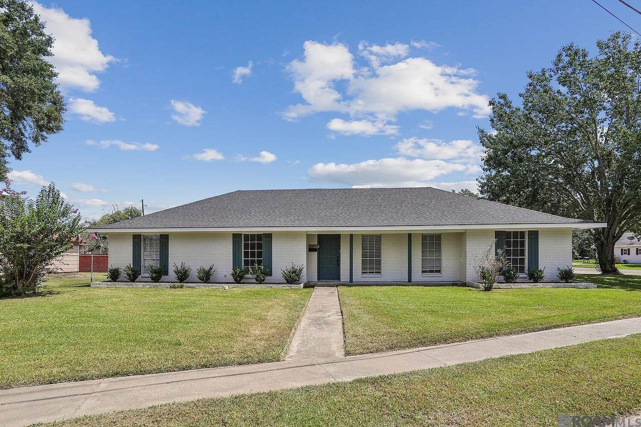 58315 Bayou Rd - Photo 1