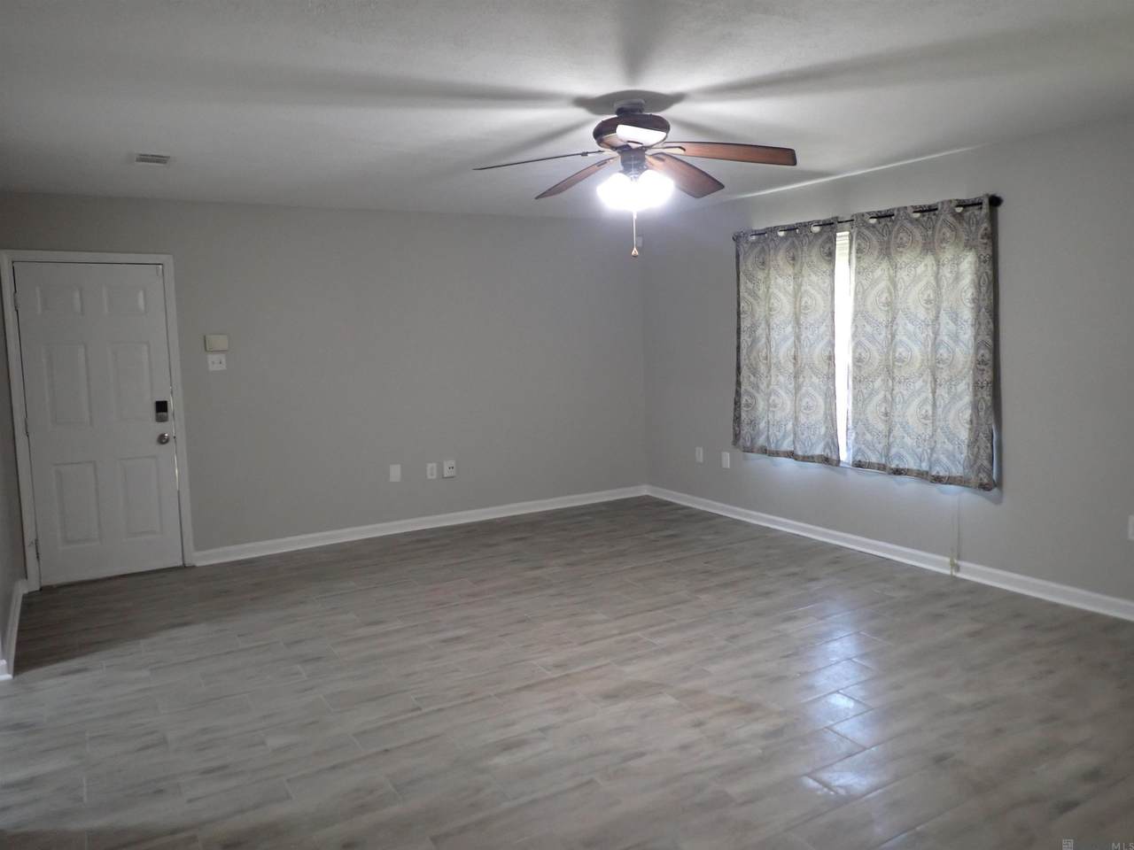 https://bt-photos.global.ssl.fastly.net/batonrouge/1280_boomver_1_2026014152-2.jpg