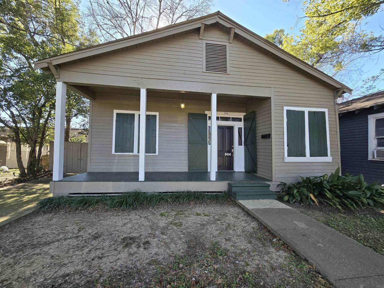 924 France St - Photo 1