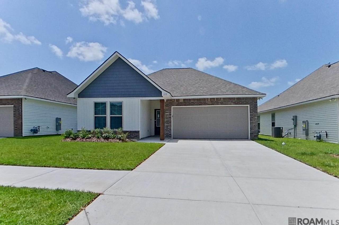115 Teddy Ln - Photo 1