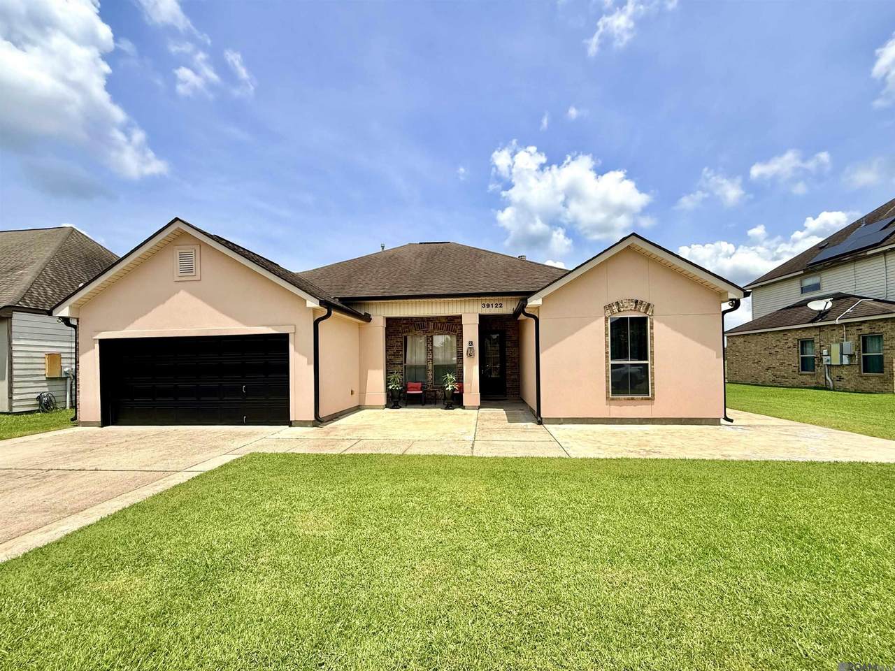 39122 Bayou View Ave - Photo 1