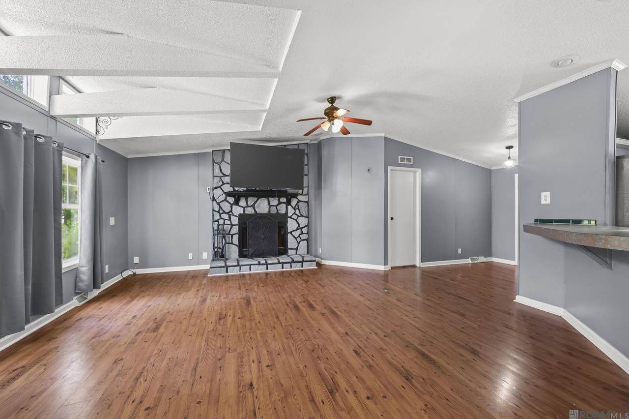 https://bt-photos.global.ssl.fastly.net/batonrouge/1280_boomver_1_2026014354-2.jpg