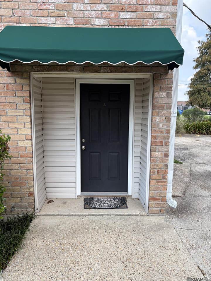 913 Rothland St - Photo 1