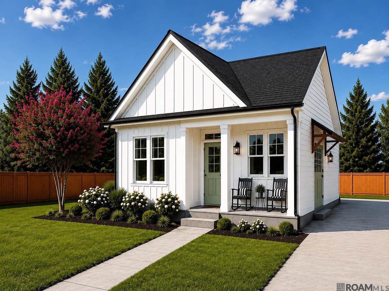 1520 Napoleon St - Photo 1