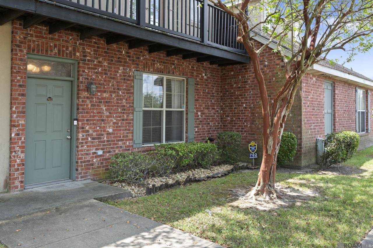 10600 Lakes Blvd - Photo 1