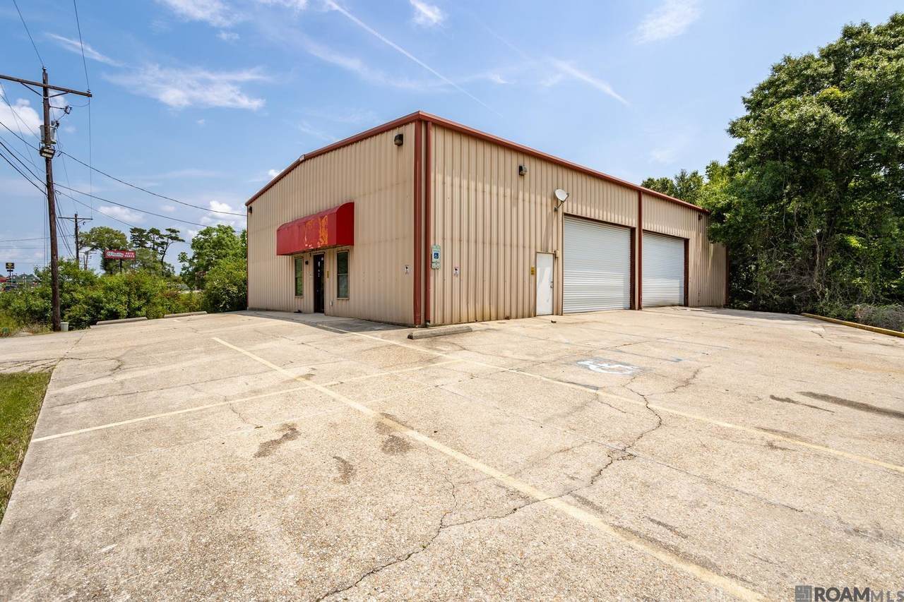 2840 Range Ave - Photo 1