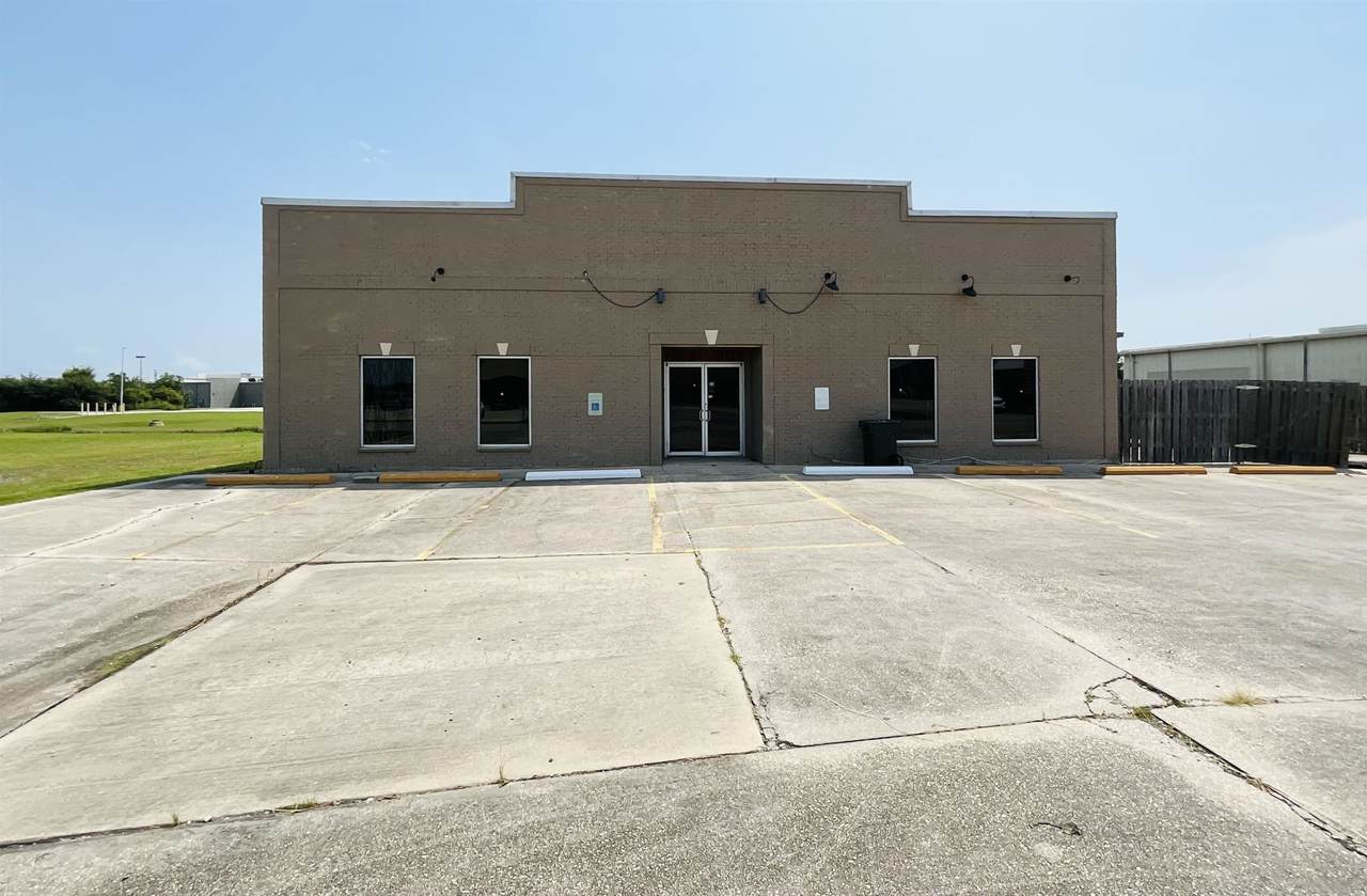 656 Corporate Drive - Photo 1