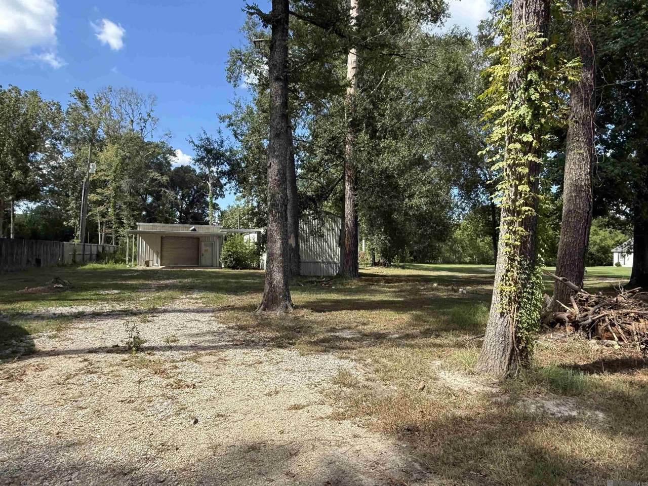 11085 Whispering Oaks Dr - Photo 1