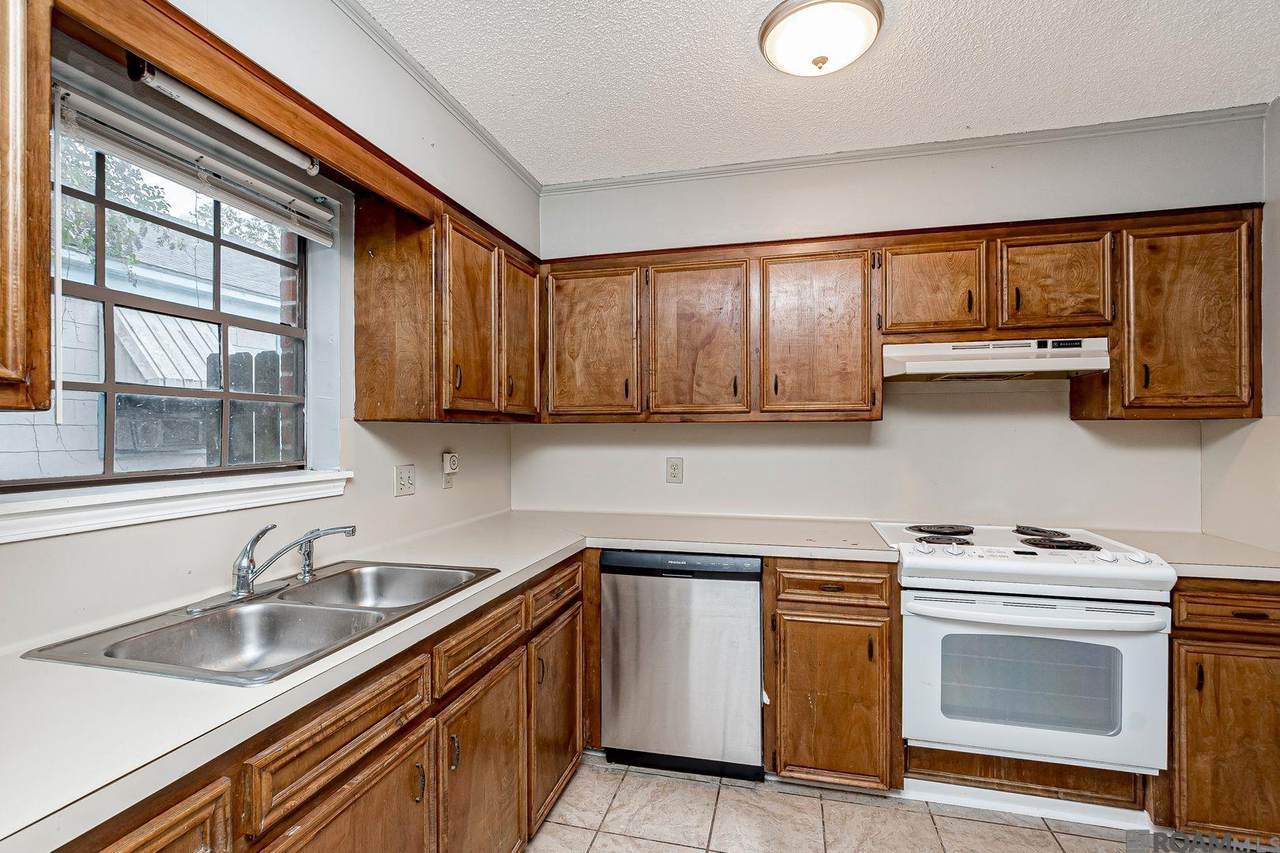 3711 Cole Dr - Photo 1