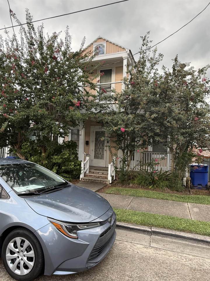 519 Saint Philip Street - Photo 1