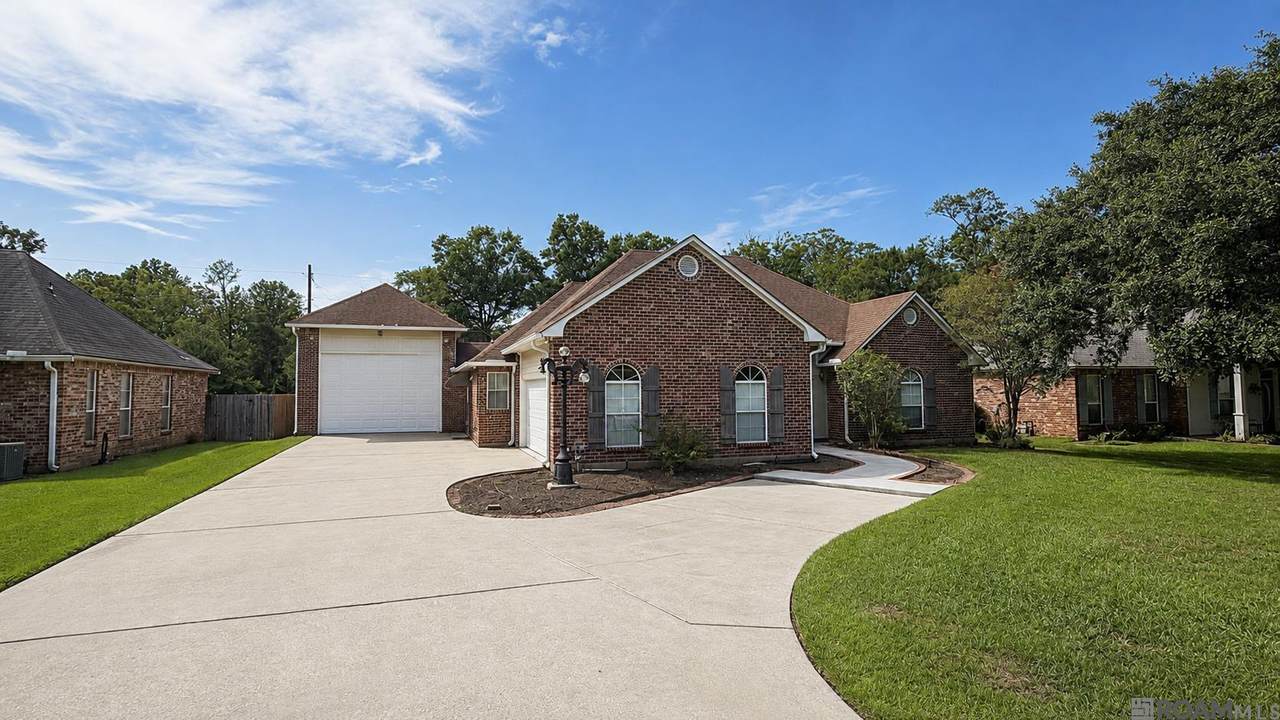 30125 Oak Shadow Dr - Photo 1
