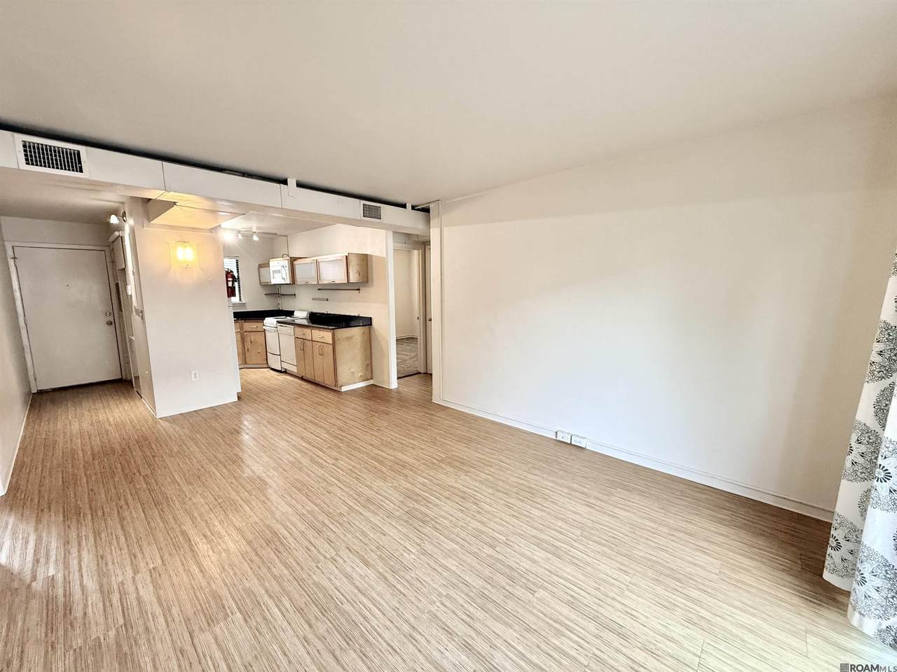 1855 Brightside Dr - Photo 1