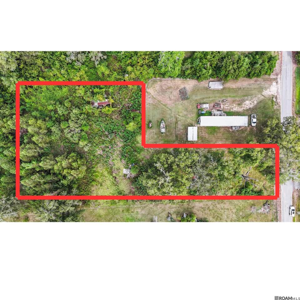 18661 Broussard Rd - Photo 1
