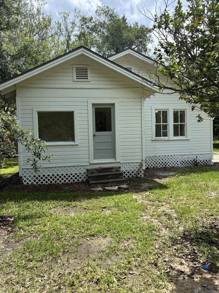 17448 Cardinal Ln - Photo 1