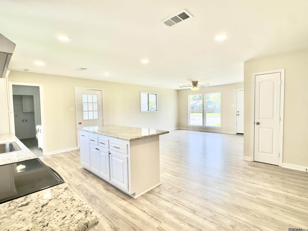 https://bt-photos.global.ssl.fastly.net/batonrouge/1280_boomver_1_2026016225-2.jpg