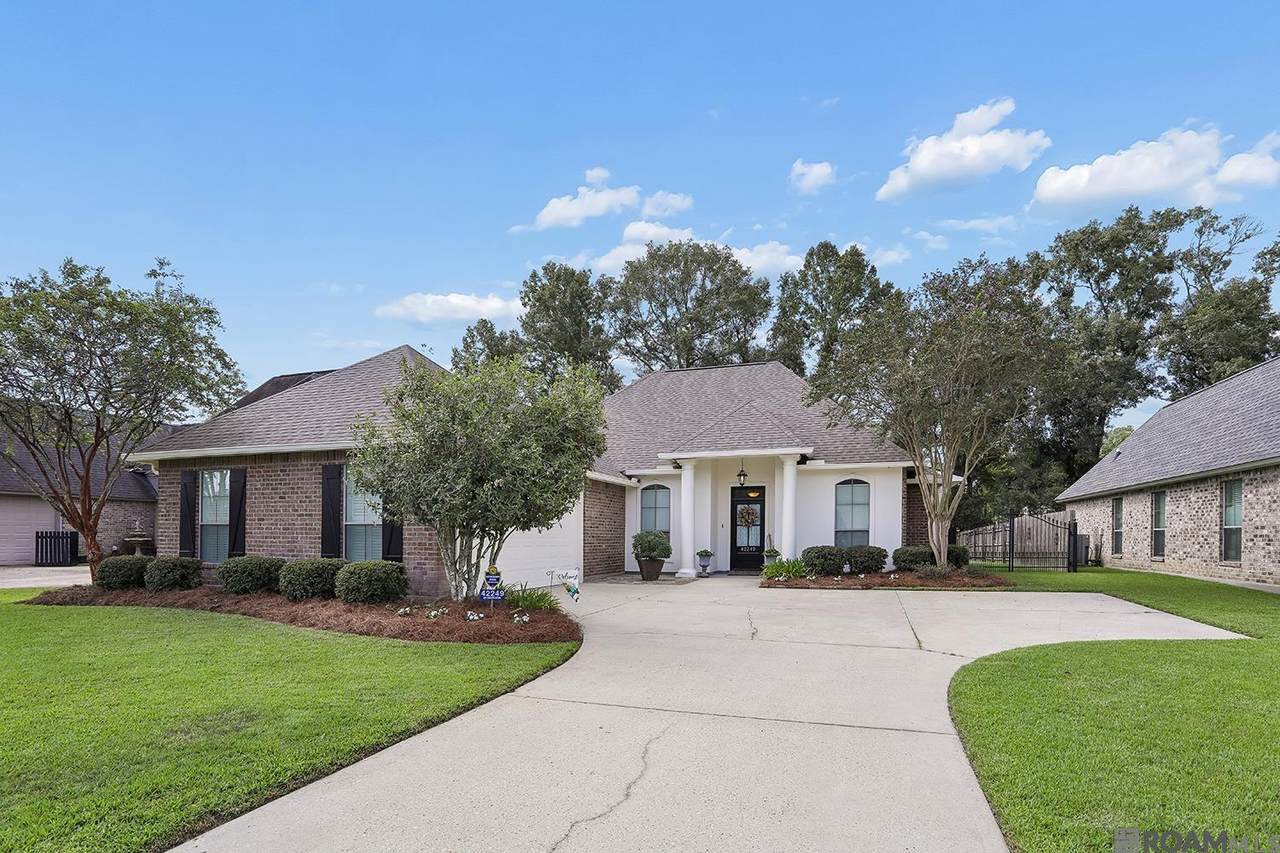 42249 Conifer Dr - Photo 1