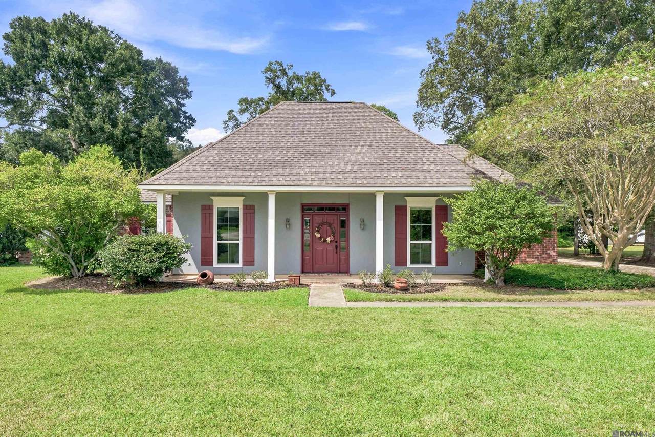 18637 Magnolia Bend Rd - Photo 1