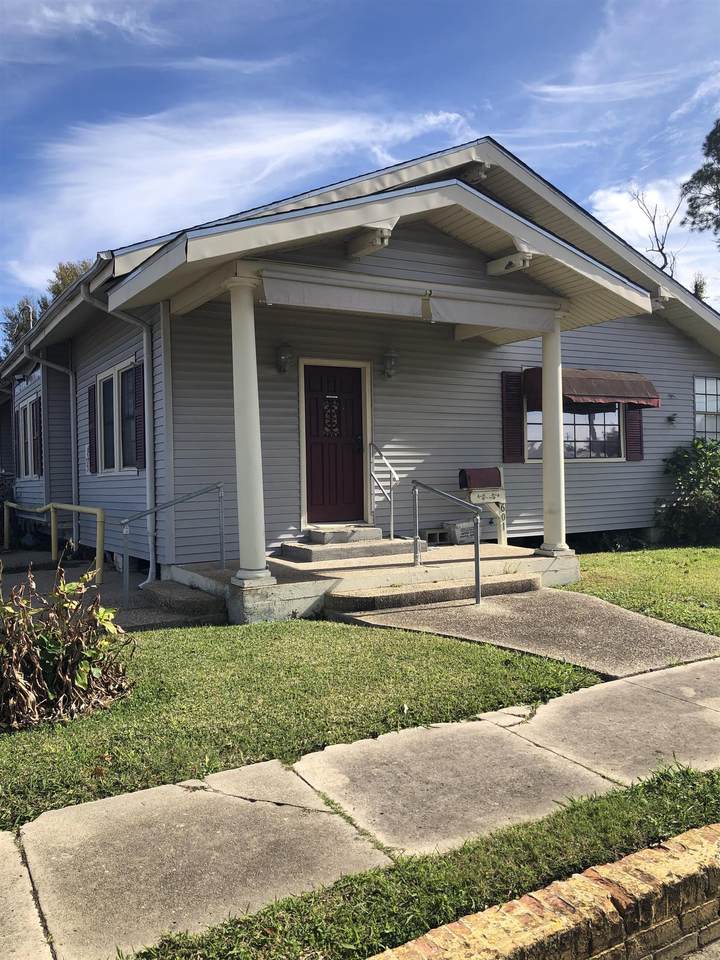 601 Goode St - Photo 1