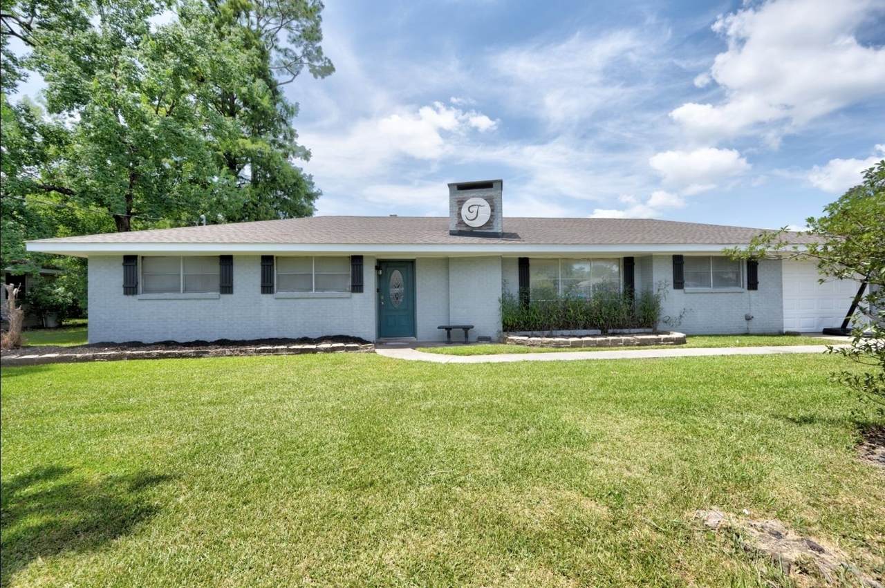 310 Park - Photo 1
