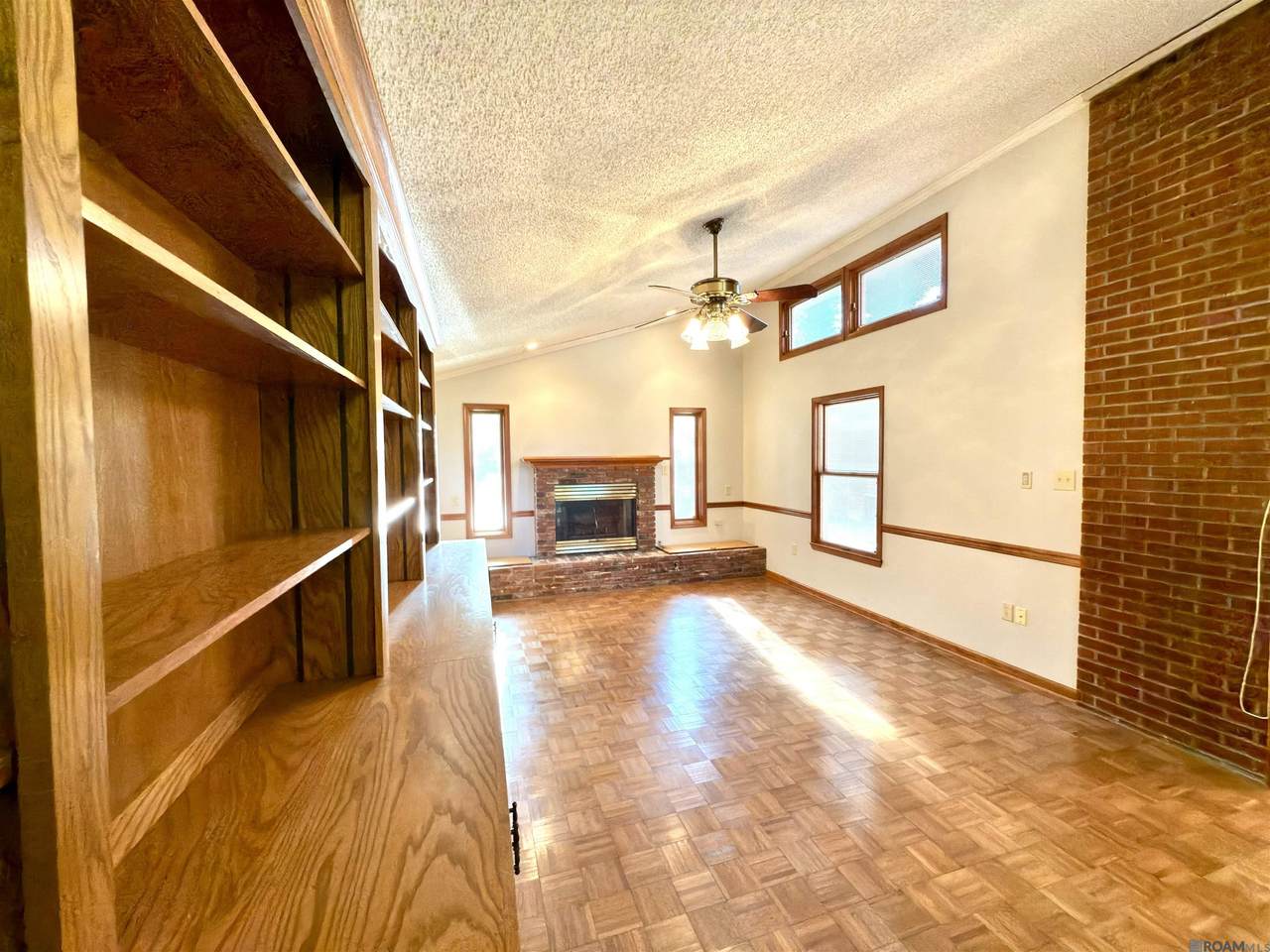 424 Highland Park Dr - Photo 1