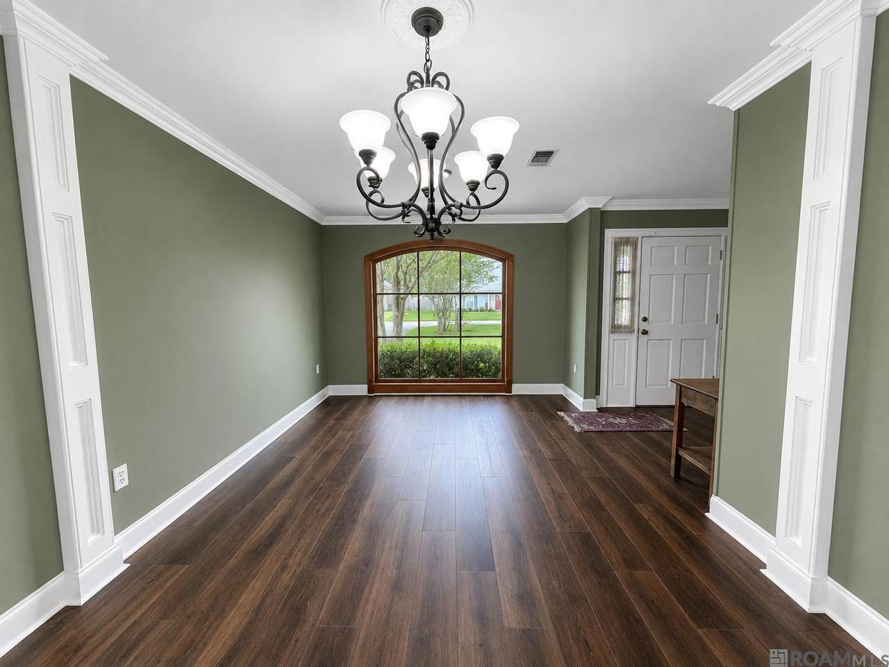 https://bt-photos.global.ssl.fastly.net/batonrouge/1280_boomver_1_2026016294-2.jpg