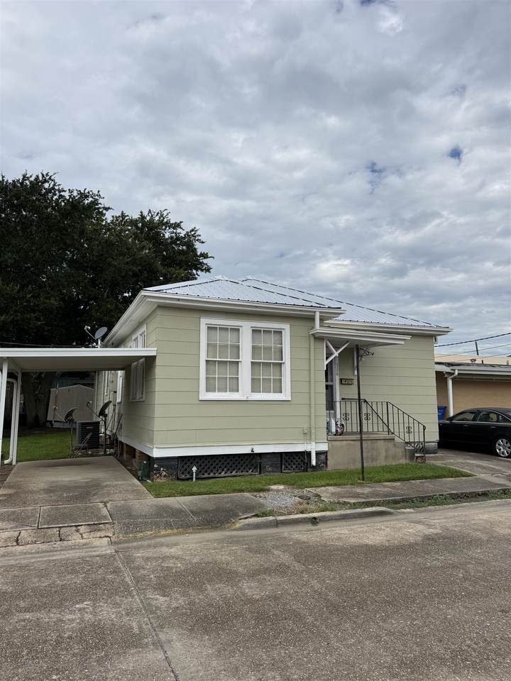506 Saint Louis St - Photo 1