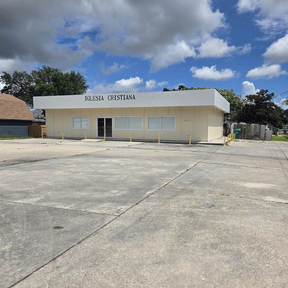 14727 East Main Street - Photo 1