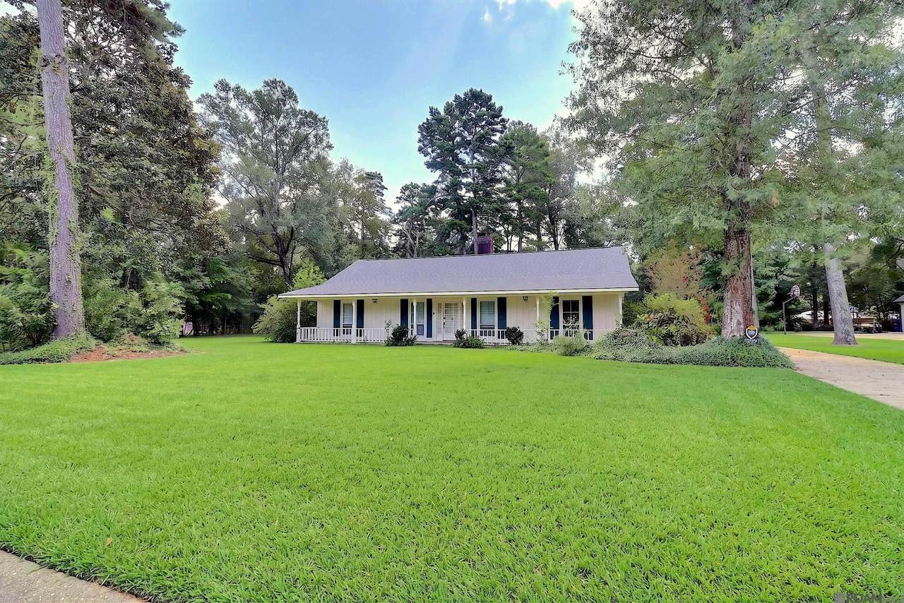 15826 Chivre Ave - Photo 1