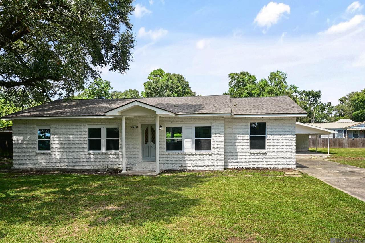 25050 Crescent St - Photo 1