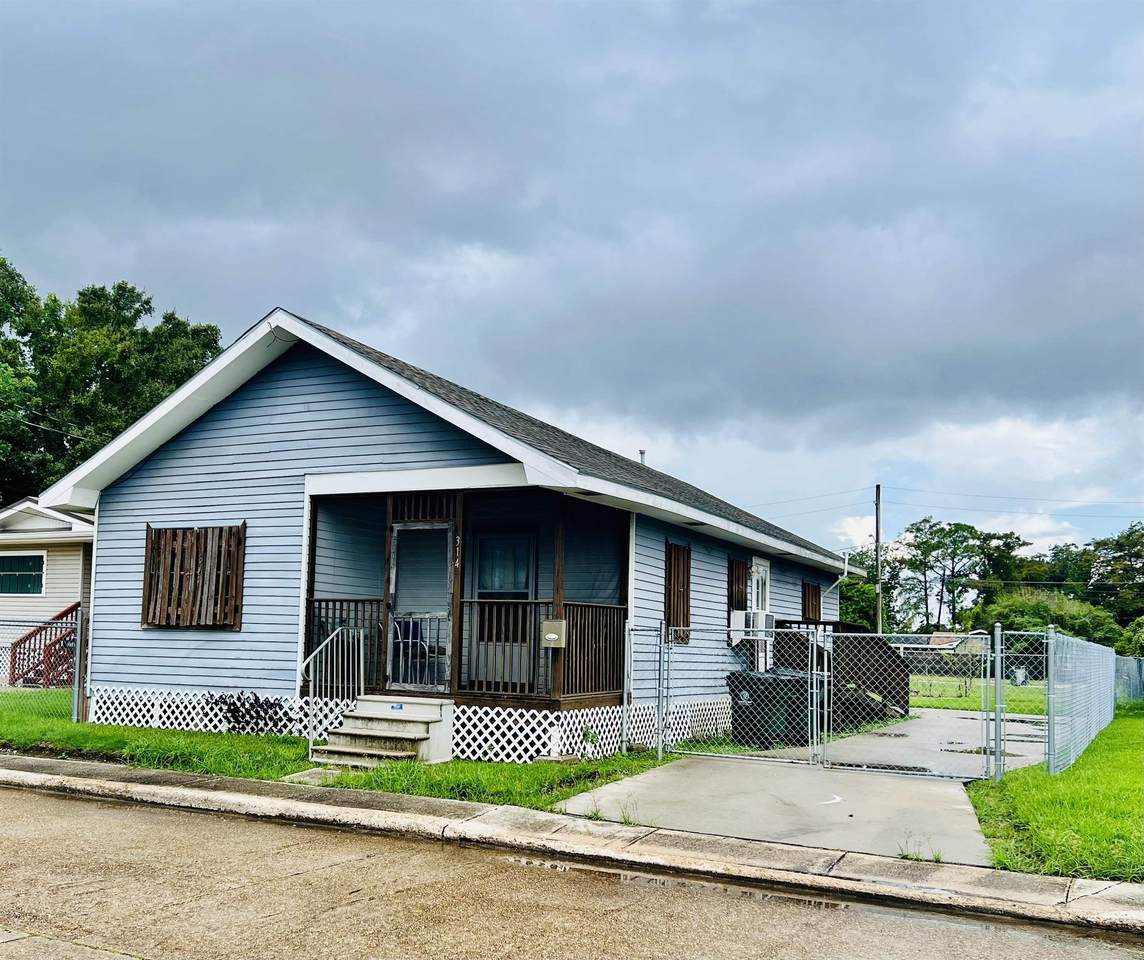 314 Polk St - Photo 1