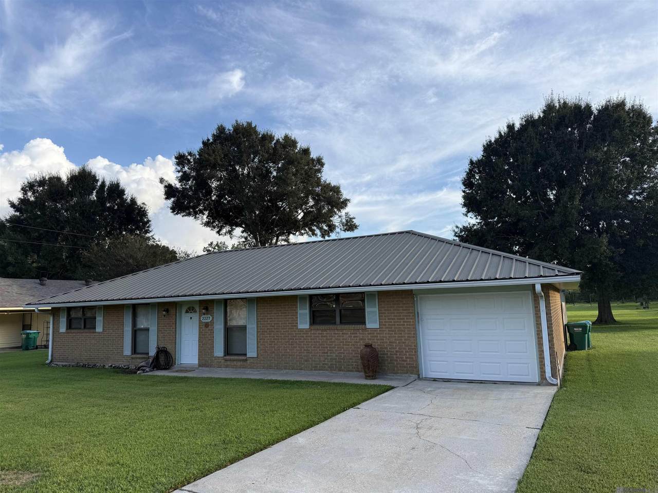 2227 Allene St - Photo 1
