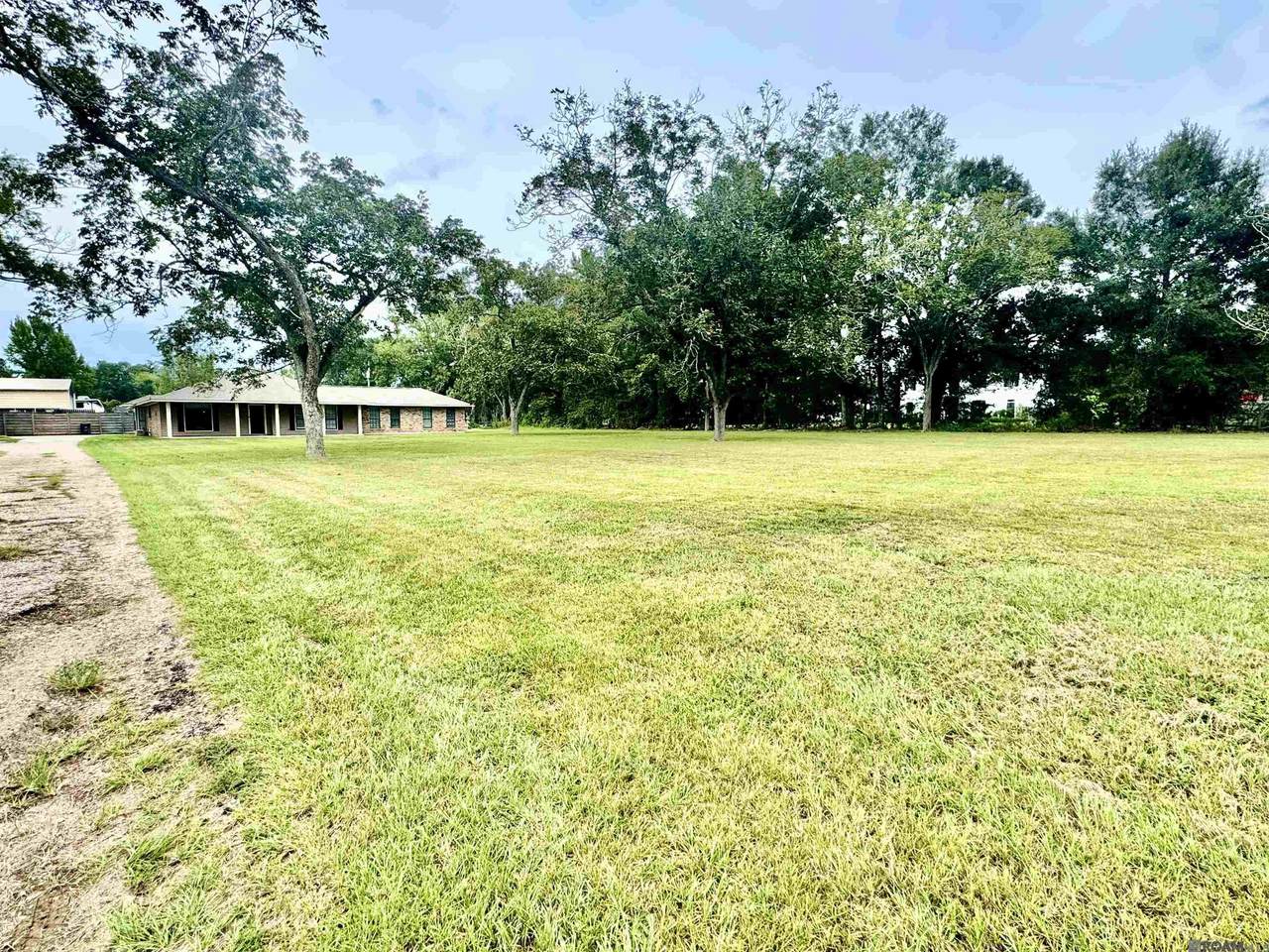https://bt-photos.global.ssl.fastly.net/batonrouge/1280_boomver_1_2026016891-2.jpg