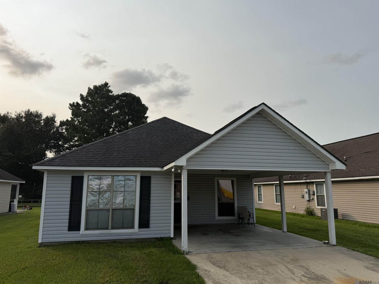 58110 Sherburne St - Photo 1