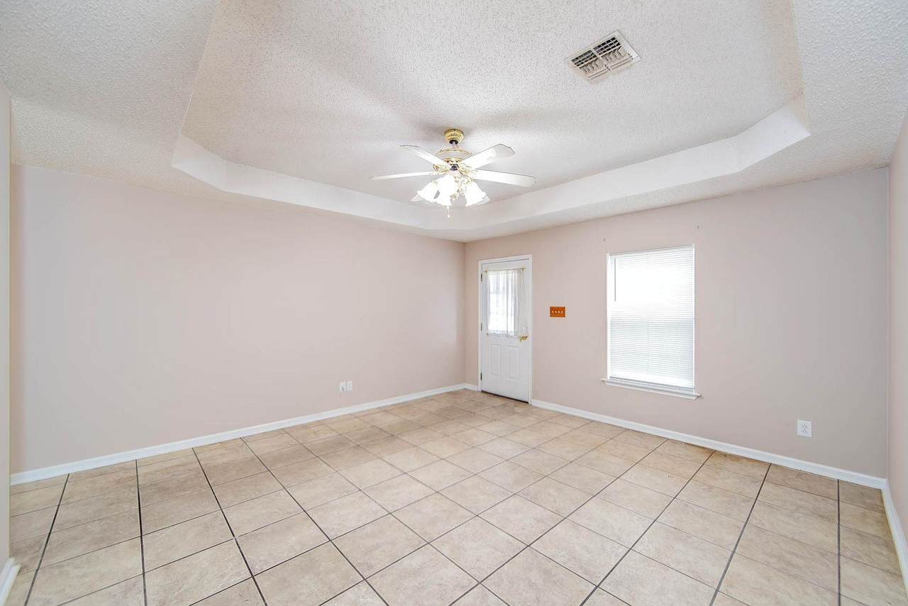 https://bt-photos.global.ssl.fastly.net/batonrouge/1280_boomver_1_2026016988-2.jpg