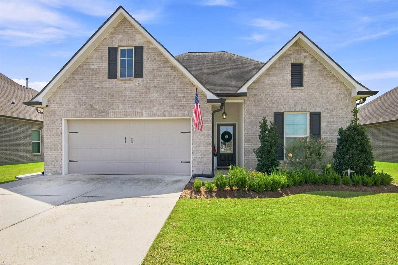 142 Hickory Knoll Ave - Photo 1
