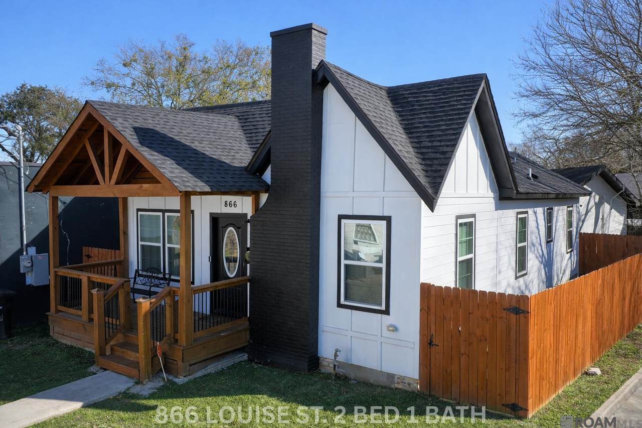 864/866 Louise St - Photo 1