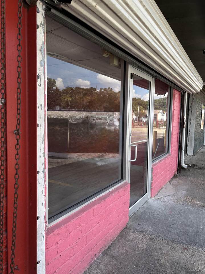 https://bt-photos.global.ssl.fastly.net/batonrouge/1280_boomver_1_2026017294-2.jpg