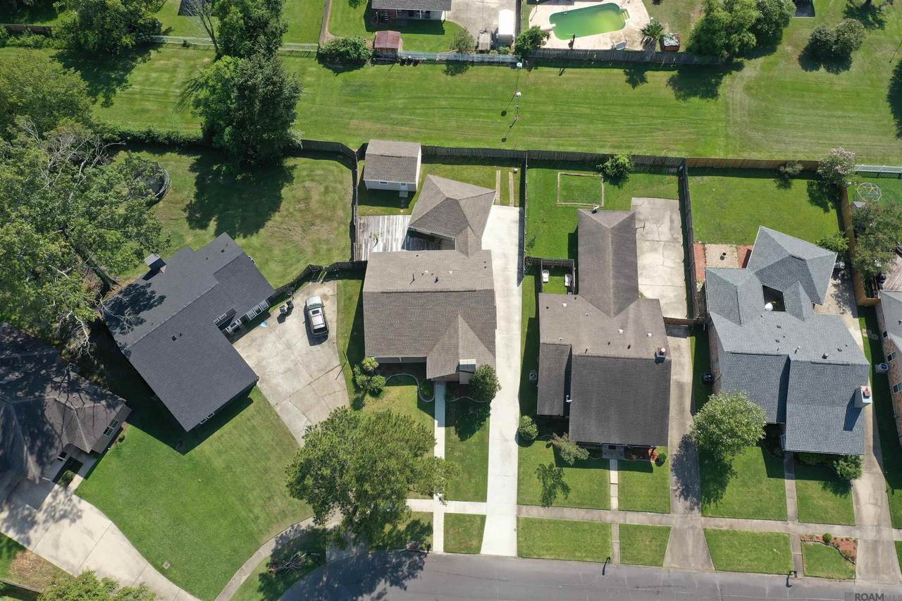 1570 Heartwood Dr - Photo 1