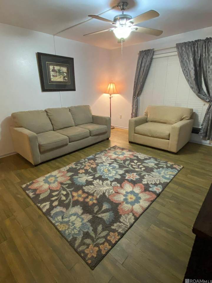 2100 College Dr - Photo 1